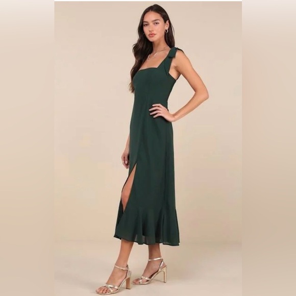 Lulus Dresses & Skirts - Lulu’s NWOT Summer Invite Dark Emerald Green Tie-Strap Bodice Chiffon Midi Dress